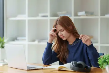 Schuelerin Hat Pruefungsangst